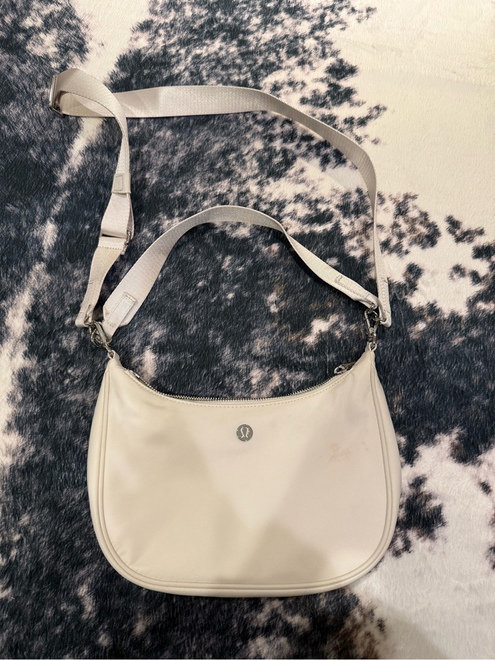 Lululemon City Essentials Crossbody Purse
